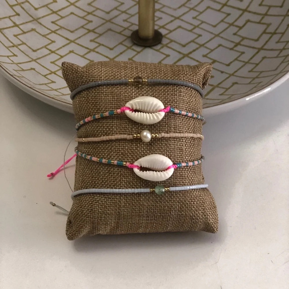 New! Handmade Bracelets, adjustable - Picture 2 of 3